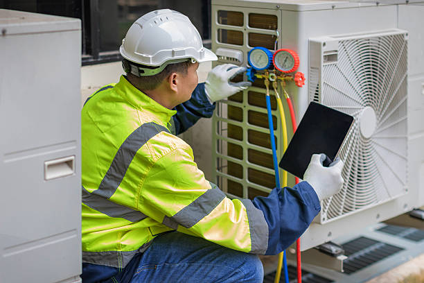 Professional Hvac technician working in Levittown, PA